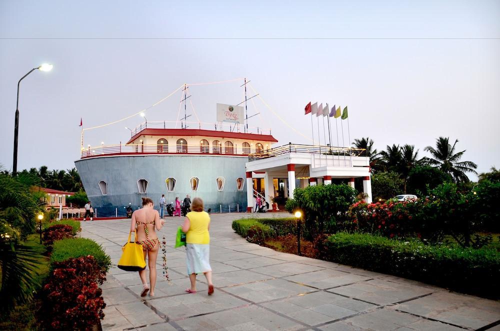 The Byke Old Anchor Beach Resort & Spa Cavelossim Exterior photo